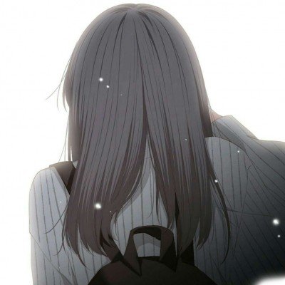 女子带俩娃逛街 接连走丢